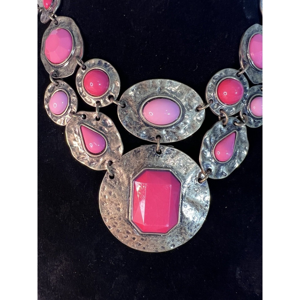 Ruby Rd. Vintage Pink Red Cabochon Bib Statement Necklace Boho-Chic Hammered - Picture 5 of 16